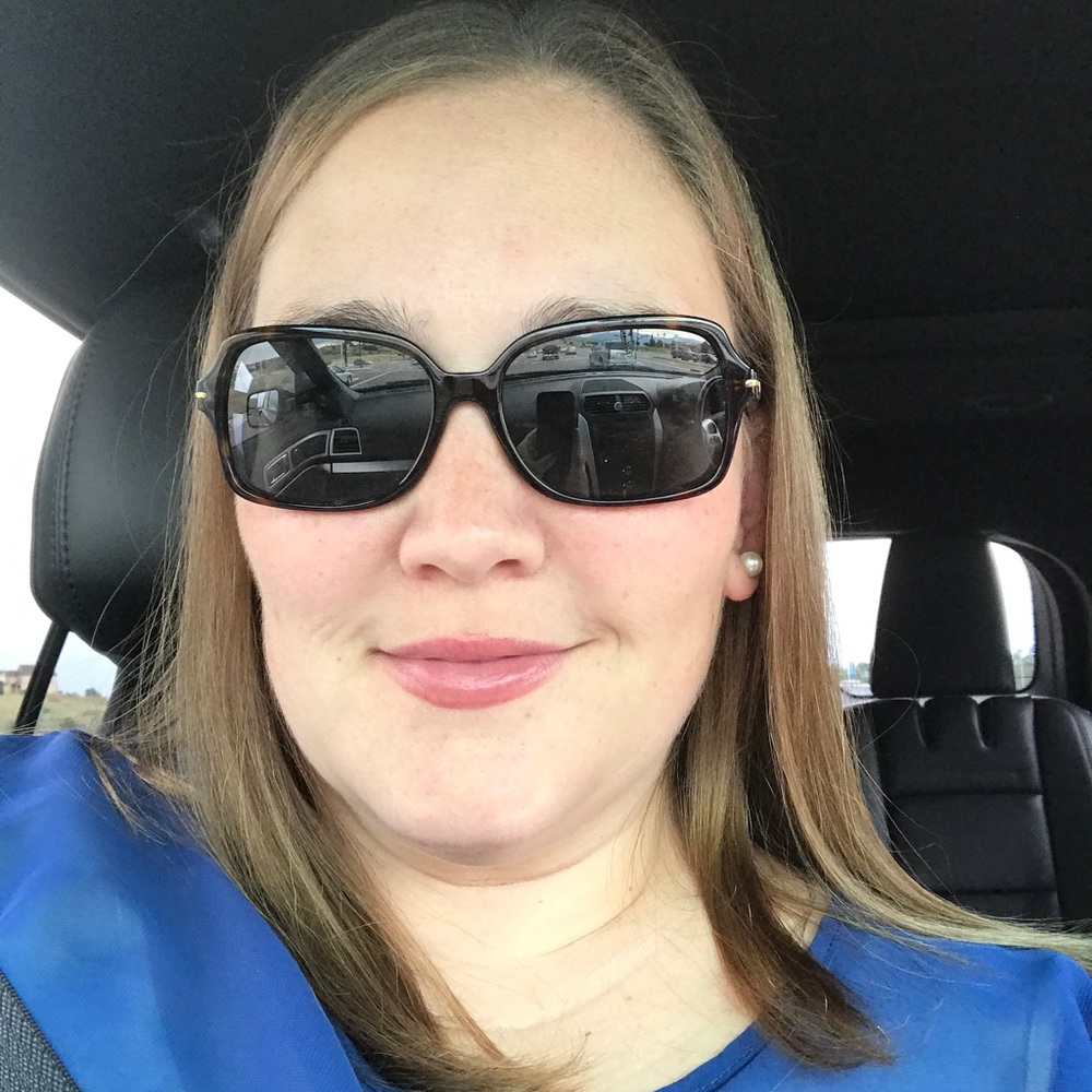 Meet your Posher, Manda
